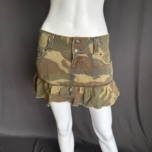 Rare abercrombie and fitch camo skirt